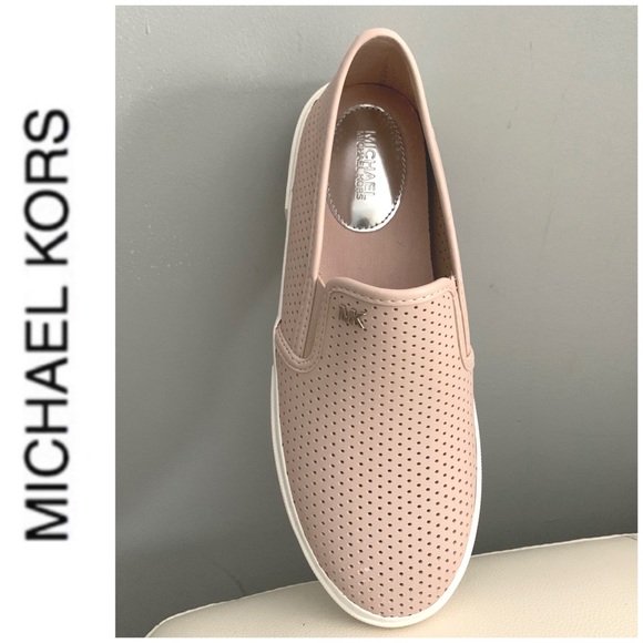 BRAND NEW authentic MK leather slip on sneakers - Picture 4 of 8